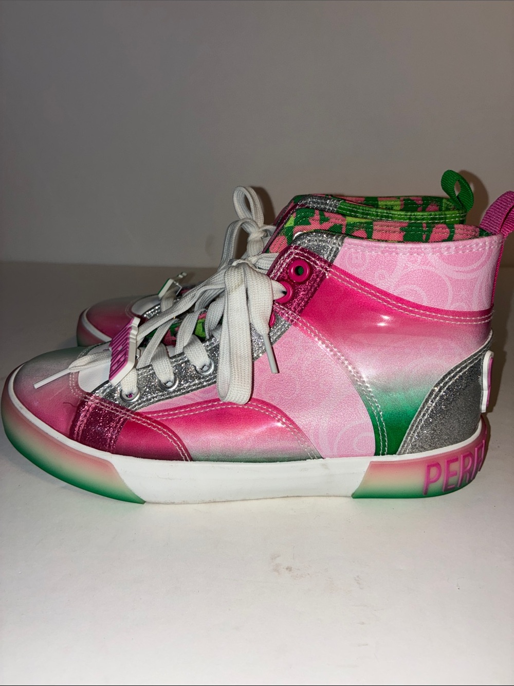 Ground Up, Women’s Size 6, Wicked High Tops - Picture 4 of 9